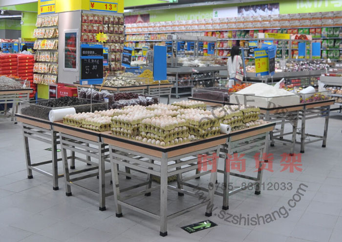 超市促銷區陳列效果圖